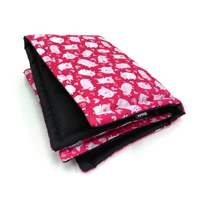 Waterproof Mat for the dog, puppy, cat, Piggy in Love Psiakrew Design