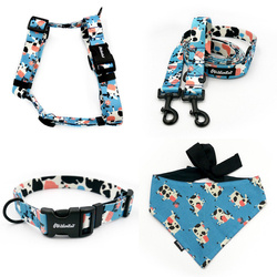 ZUBEHÖRSATZ. Mittlerer Hund. Psiakrew Spotted Cow-Serie; Halsband, Geschirr, Leine, Bandana