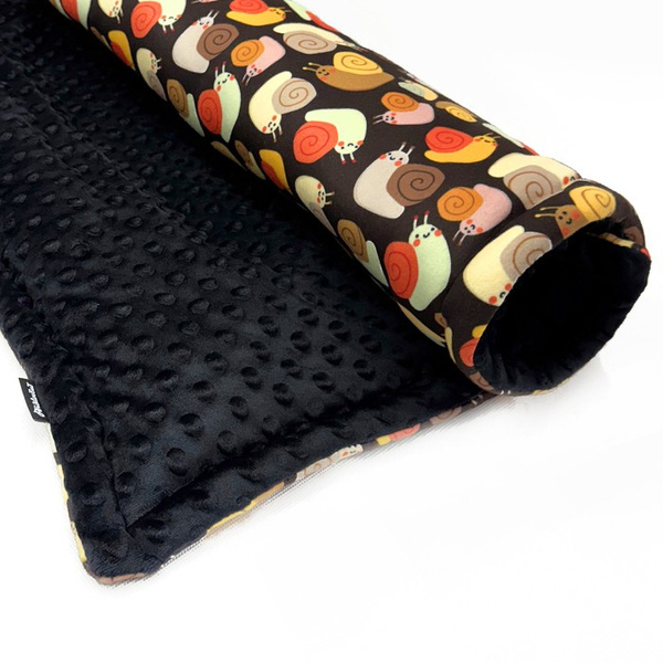 Blanket for dog Snail Family Psiakrew