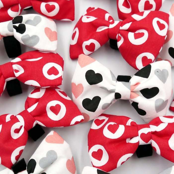 Dog Bow Tie Hearts Psiakrew