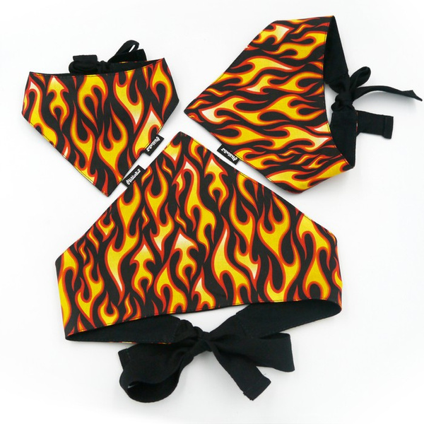 Dog on Fire Psiakrew Bandana, gebundenes Taschentuch, Baumwollschal