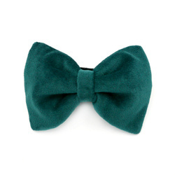 Velvet Dark Green bow tie for a dog an elegant ornament for special occasions, attached to the collar