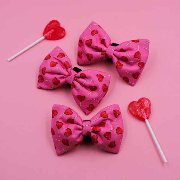 Dog bow tie for Valentine's Day Lollipops Psiakrew