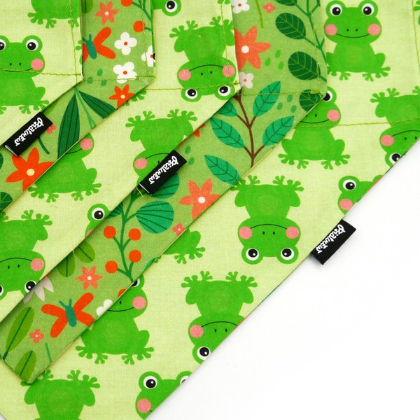 Double-sided bandana for Dog Green Frogs, spring scarf with a tunnel for the collar Psiakrew