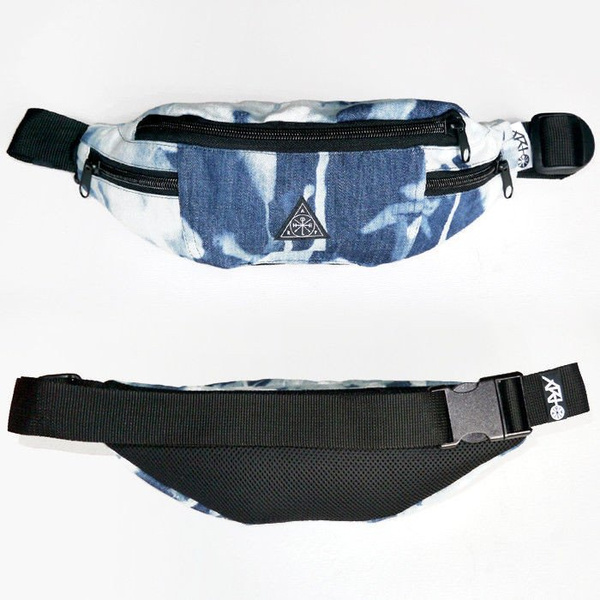 Hip Pack ArtHole Large Magellanic Cloud