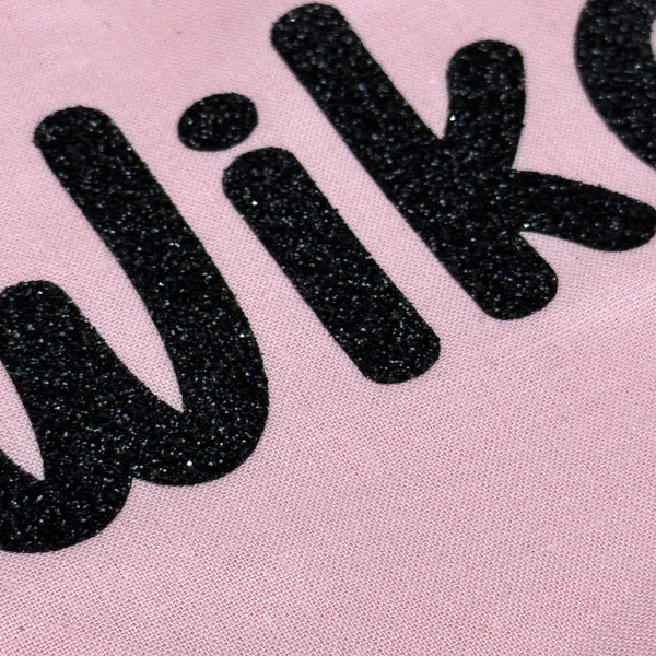 Bandana z imieniem Psa Psiakrew personalizowana chusteczka różowa apaszka czarny brokat napis