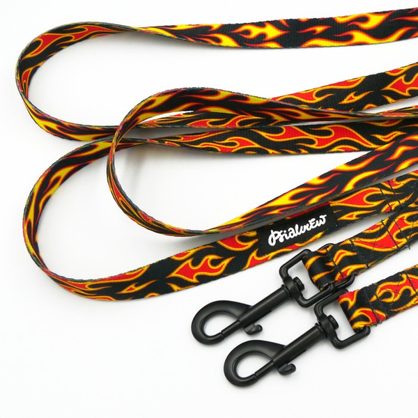 Smycz dla psa długa przepinana Dog On Fire Psiakrew, szer. 2 cm, karabińczyk czarny 7cm
