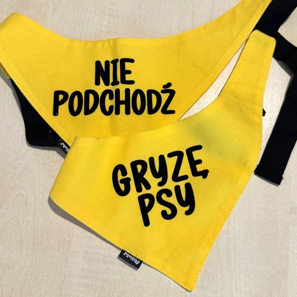 Bandana z imieniem Psa Psiakrew, personalizowana wiązana chusteczka, zółta apaszka