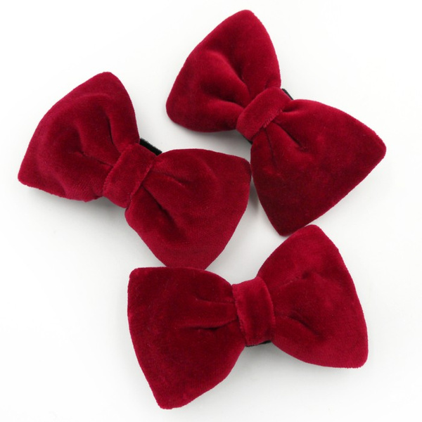 Velvet claret bow tie for a dog an elegant ornament for special occasions, attached to the collar