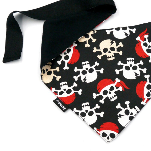 Premium Dog Bandana Pirates handkerchief style to tie around your pet’s neck
