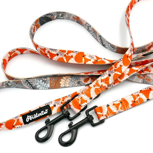 Smycz dla psa długa przepinana w liski Foxy Lady Psiakrew, szer. 2 cm, karabińczyk czarny 7cm