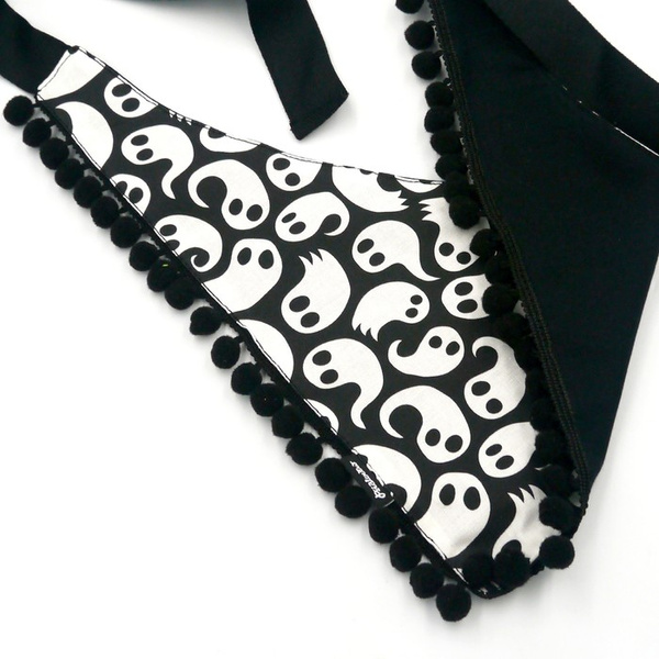 Halloween Dog Bandana Ghosts Psiakrew, handkerchief style to tie around your pet’s neck