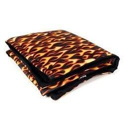 Wodoodporna mata zabezpieczająca dla psa, szczeniaka, kota Dog On Fire