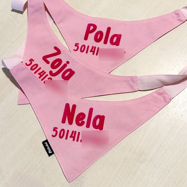 Psiakrew Bandana mit dem Namen des Hundes