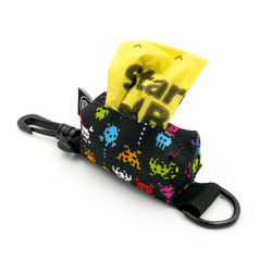 Pouch for poop bags Invaders Psiakrew