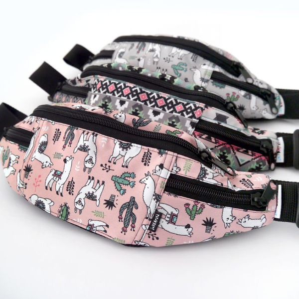 Fanny Pack Hip Bag, Bum Bag Psiakrew, Pink Llama Alpaca