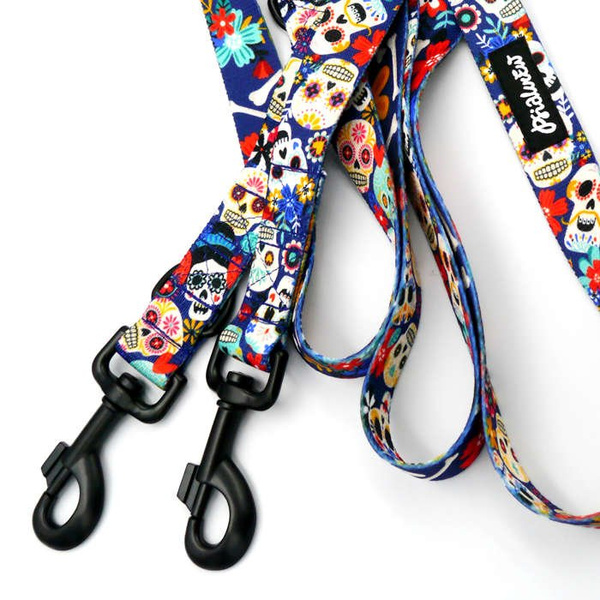 Długa smycz dla psa przepinana Dia de los Muertos Psiakrew, taśma 2,5 cm, karabińczyk 8 cm czarny