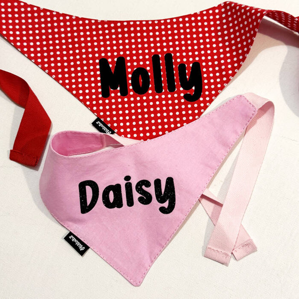 Bandana z imieniem Psa Psiakrew, personalizowana wiązana chusteczka, czerwona w groszki apaszka