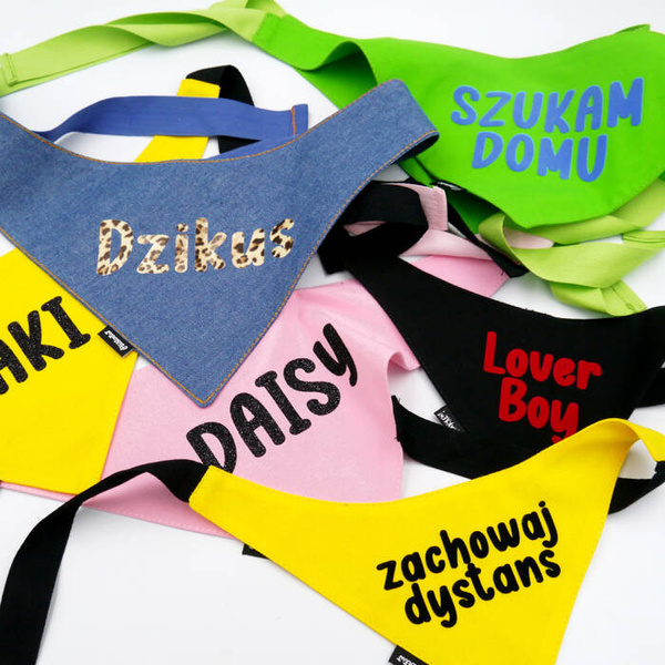 Psiakrew Denim Bandana mit dem Namen des Hundes Leopard