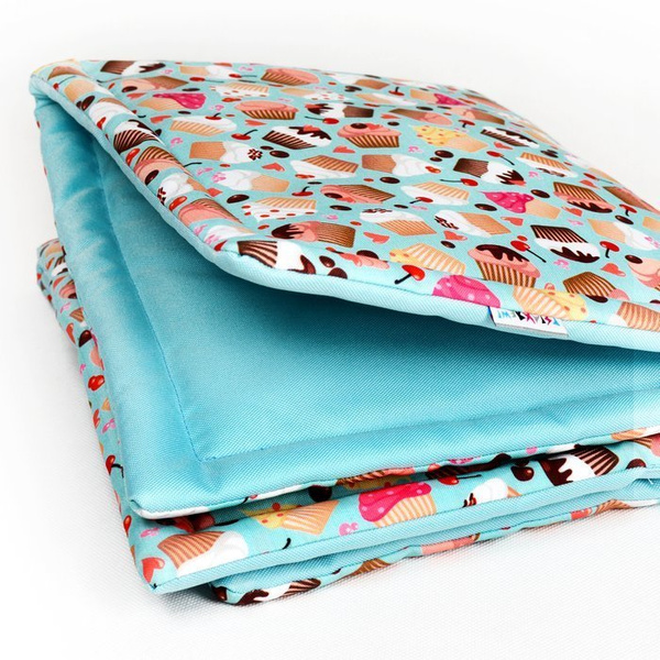 Waterproof Mat for the dog, puppy, cat, Hot Sweetness, Psiakrew Design