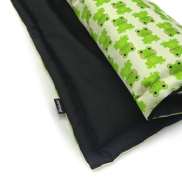 Waterproof Mat for the dog, puppy, cat, Green Frogs Psiakrew Design