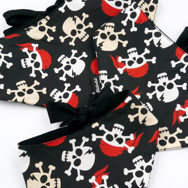 Premium Dog Bandana Pirates handkerchief style to tie around your pet’s neck