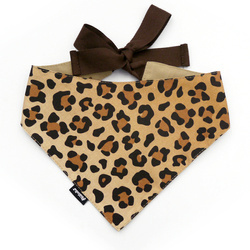 Bandanka Tarzan Psiakrew, wiązana chusteczka, apaszka bawełniana