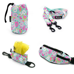 ZUBEHÖRSATZ. Einen kleinen Hund. Azure Pool Psiakrew - Serie; Sachet, Leine, Etui, Hüfttasche