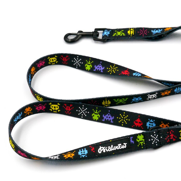 Laufleine für Hund Invaders Psiakrew, Breite 2 cm, schwarzer Karabinerhaken 6 cm