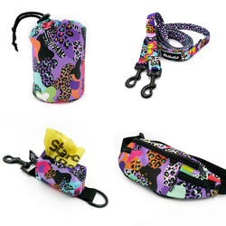 ZUBEHÖRSATZ. Einen kleinen Hund. Crazy Leopard Psiakrew - Serie; Sachet, Leine, Etui, Hüfttasche