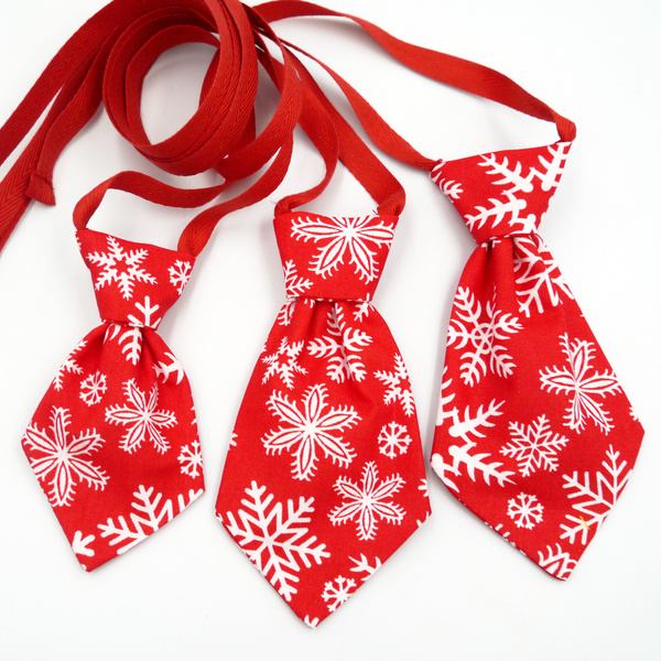Red Christmas tie with white stars for a dog Psiakrew
