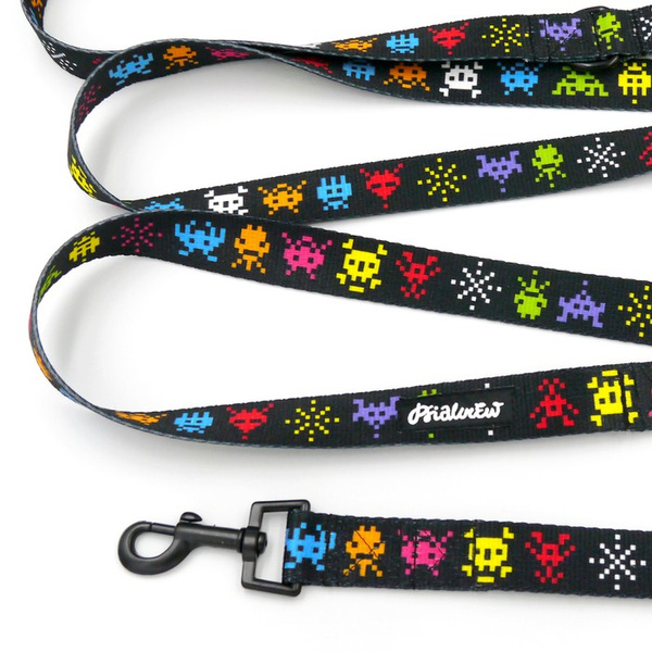 Dog Leash Invaders Psiakrew width 2.5 cm, 1" wide, snap hook black 6cm