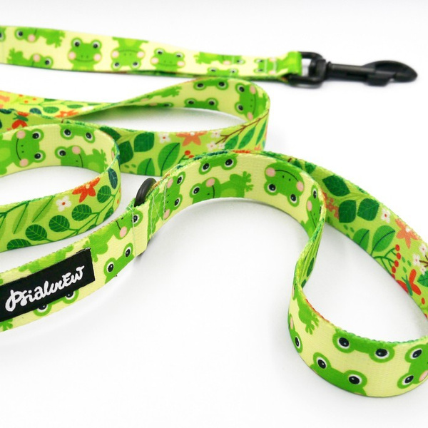 Dog Leash Green Frogs width 2.5 cm, 1" wide, big black snap hook 8 cm
