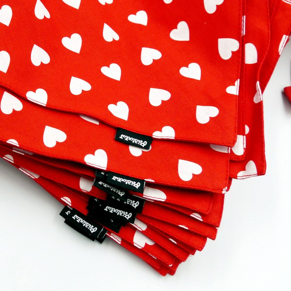 Dog bandana with Hearts pattern Psiakrew handkerchief style to tie around your pet’s neck