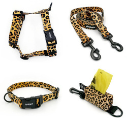 ZUBEHÖRSATZ. Großer Hund. Tarzan Psiakrew-Serie; Halsband, Geschirr, Leine, Etui für Kotbeutel