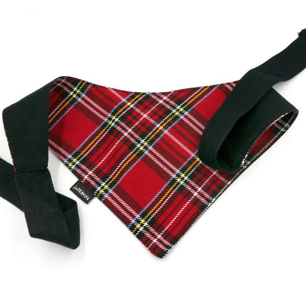 Bandanka dla psa w szkocką kratę Tartan Psiakrew