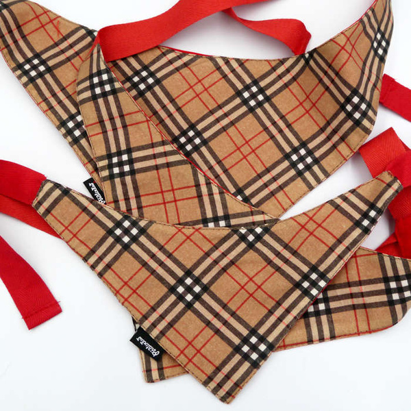Premium Dog Bandana Dogberry, handkerchief style to tie around your pet’s neck