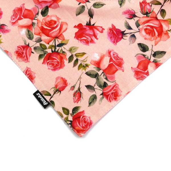 Bandanka dla psa na Walentynki Roses Psiakrew wiązana chusteczka, apaszka