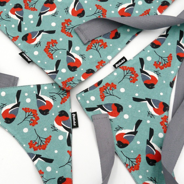 Dog Bandana Under the Rowan Psiakrew handkerchief style to tie around your pet’s neck