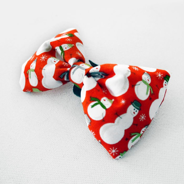 Dog Bow Tie, gift for dog, Pet Bow Tie, Bowtie, Collar Attachment, model Snowman