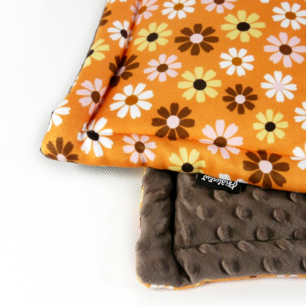 Blanket for dog Sweet Flowers Psiakrew