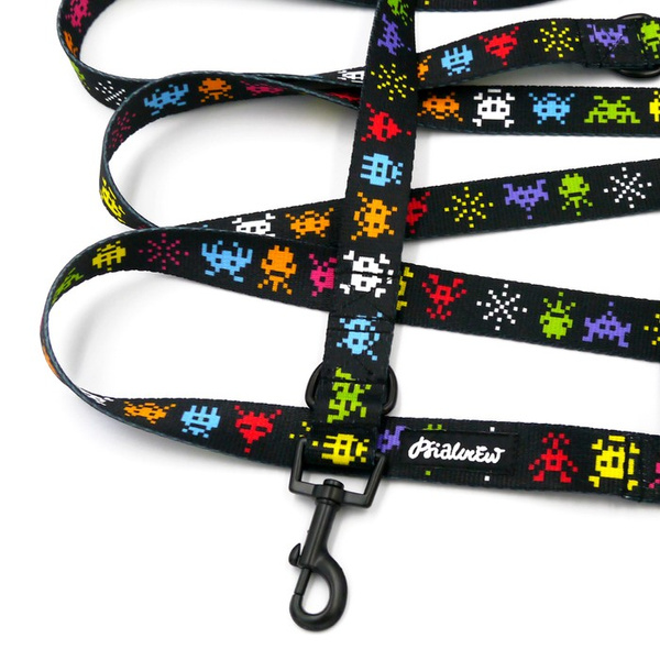 Hundeleine Invaders Psiakrew, Breite 2,5 cm, Karabiner 6 cm schwarz