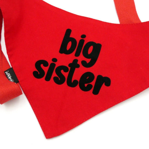Bandana dla psa BIG SISTER Psiakrew, personalizowana wiązana chusteczka, czerwona bandana apaszka