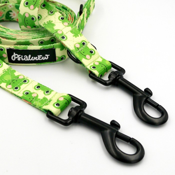 Long Dog Leash Green Frogs width 2 cm (0.78") wide, black snap hook