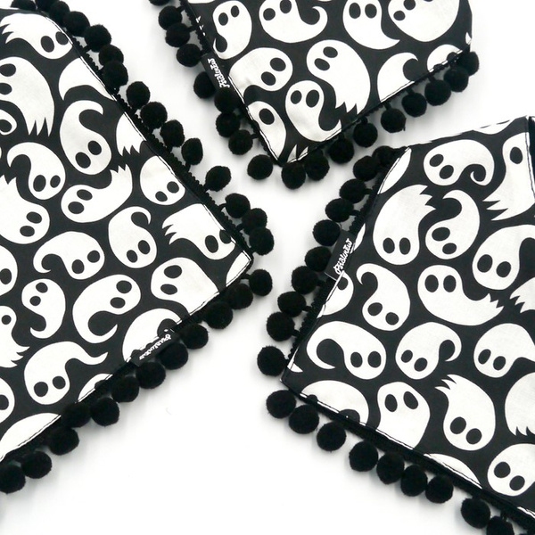 Halloween Dog Bandana Ghosts Psiakrew, handkerchief style to tie around your pet’s neck
