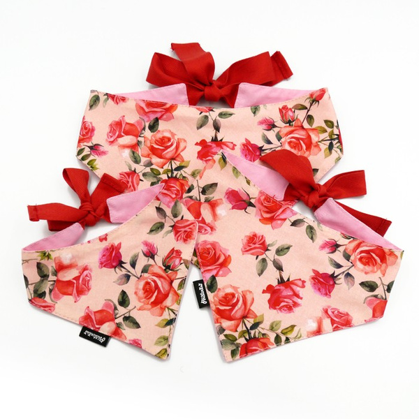 Dog bandana for Valentine's Day Roses Psiakrew tied handkerchief, scarf