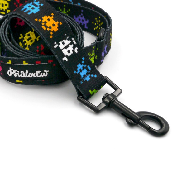 Dog Leash Invaders Psiakrew width 2.5 cm, 1" wide, black snap hook 6 cm