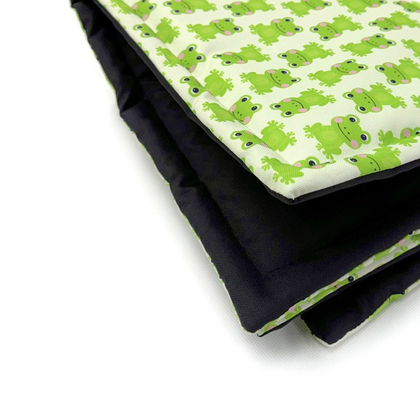 Waterproof Mat for the dog, puppy, cat, Green Frogs Psiakrew Design
