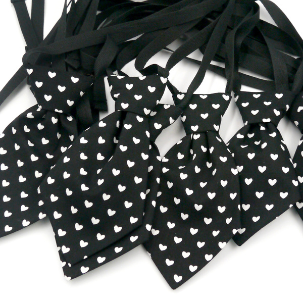 Black Tie with hearts for dogs Psiakrew