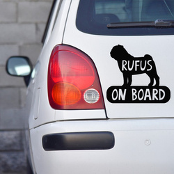 Autoaufkleber mit dem Namen des Mops Dog On Board Psiakrew